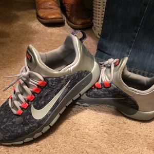 Men’s Nike running shoe